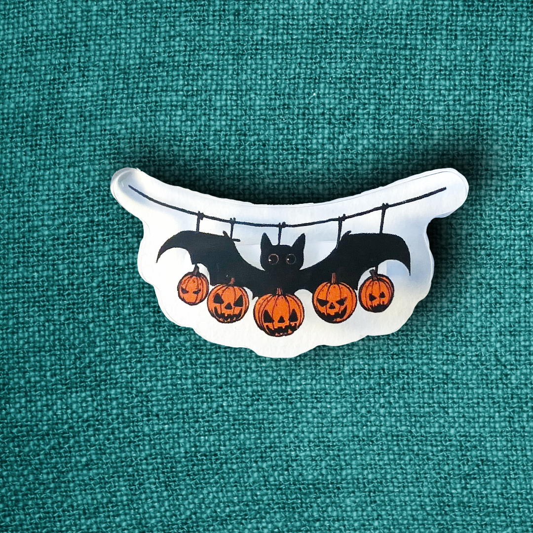 Pumpkin bat chain - Acrylic Pin